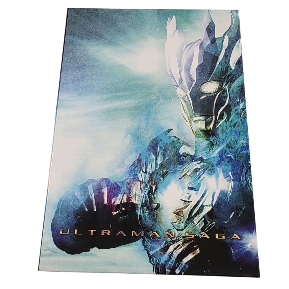 ULTRAMAN SAGA Blu-ray Disc Movie Japanese Action Sci-Fi Film Case Booklet Used‎